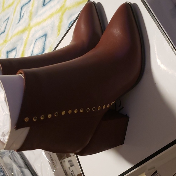 Ladies Allaswish Ankle Boots - Picture 7 of 9